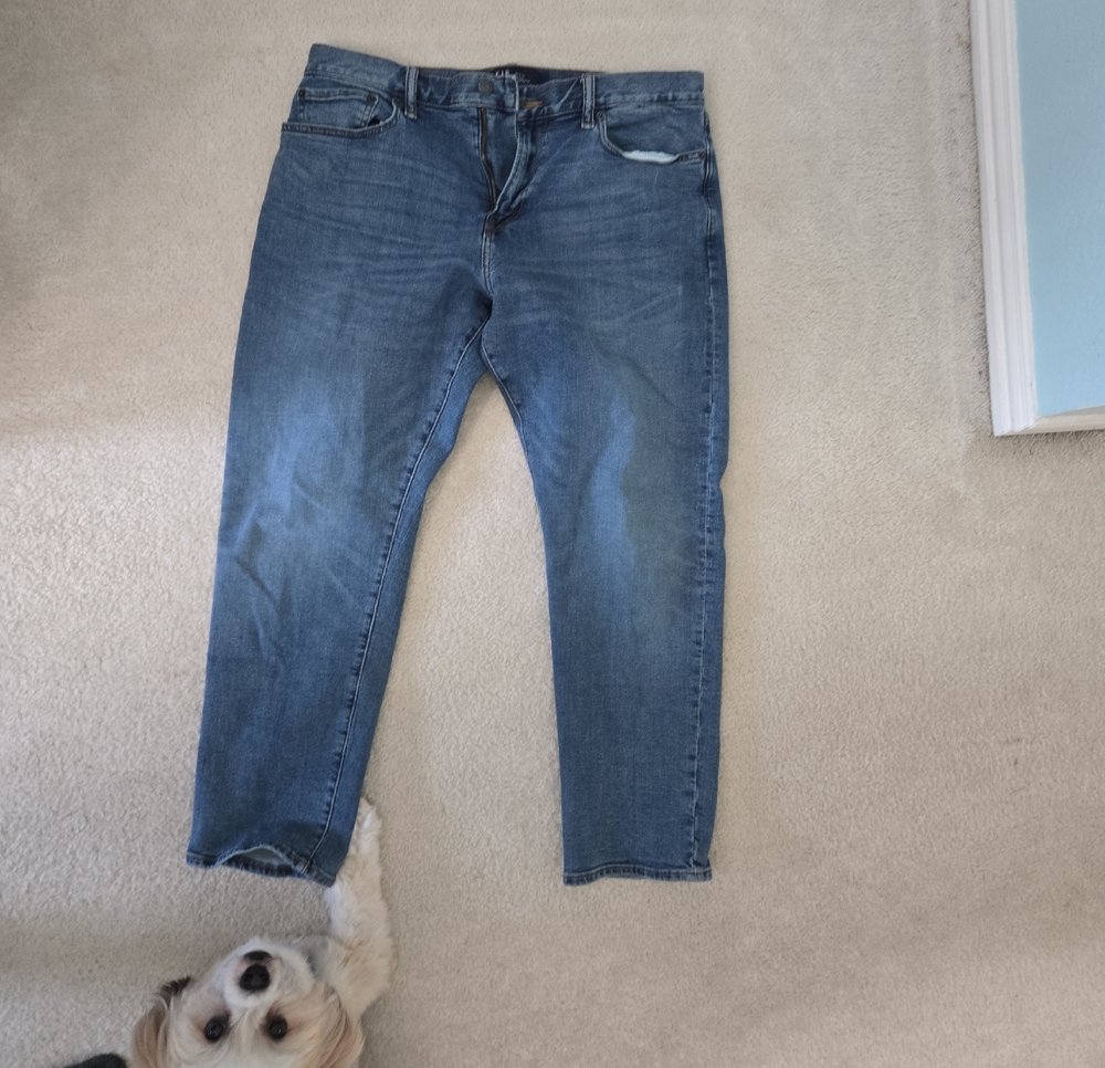 GAP Men's Straight Taper Jeans - Medium Blue Wash